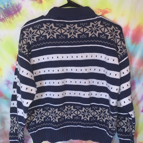 Traci Taylor Christmas sweater - Picture 2 of 3